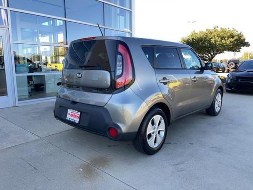 2016 Kia Soul Base