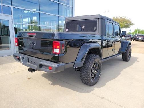 2022 Jeep Gladiator Sport