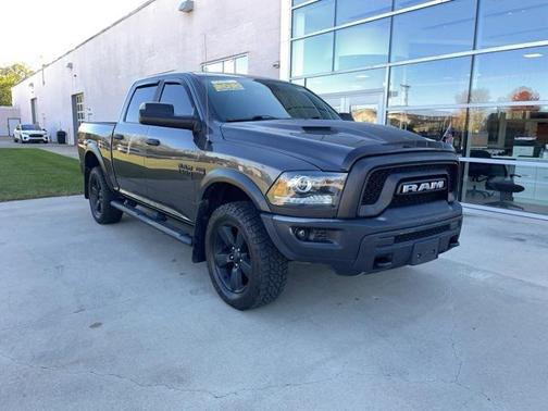 2021 RAM 1500 Classic SLT