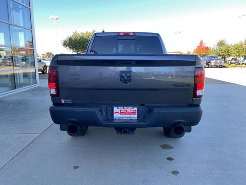 2021 RAM 1500 Classic SLT