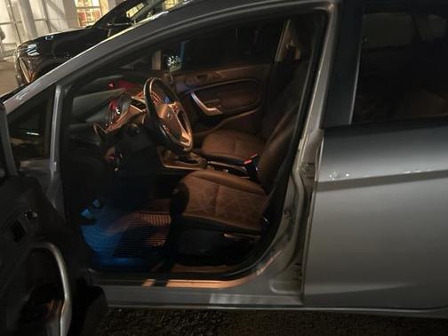 2013 Ford Fiesta SE