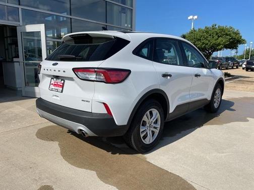 2022 Ford Escape S