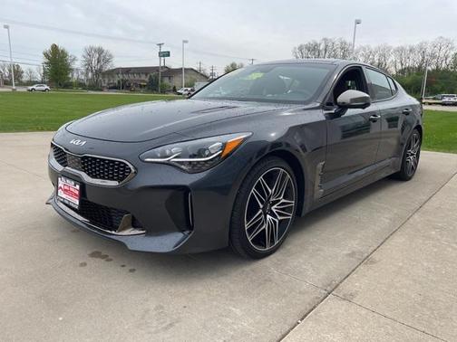 2022 Kia Stinger GT2