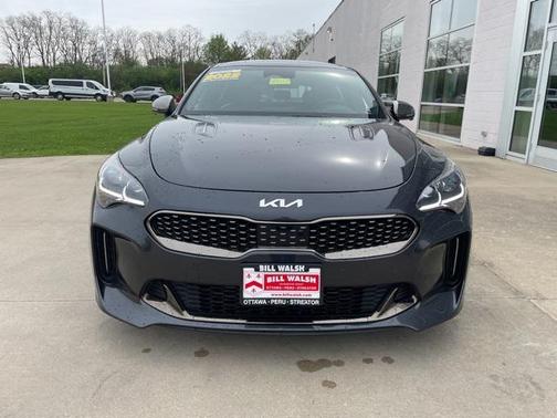 2022 Kia Stinger GT2