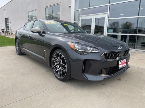 2022 Kia Stinger GT2