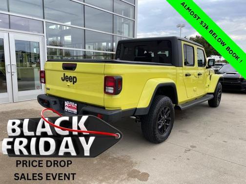 2023 Jeep Gladiator Sport S