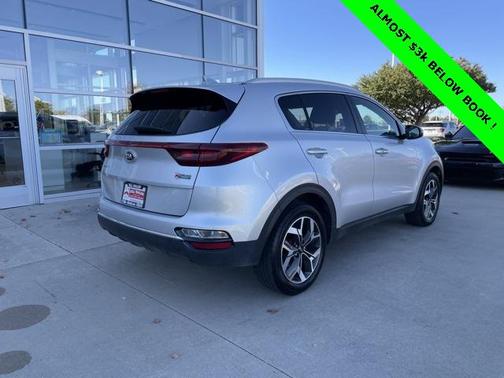 2020 Kia Sportage EX