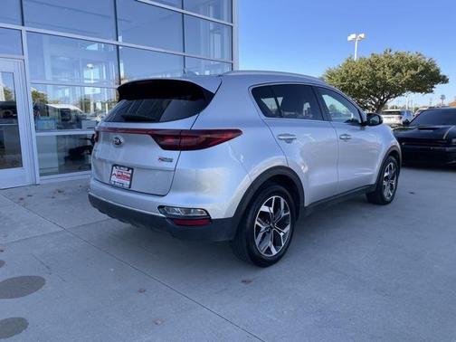 2020 Kia Sportage EX
