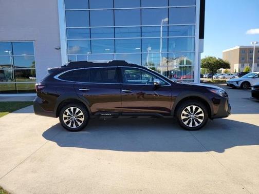 2024 Subaru Outback Touring