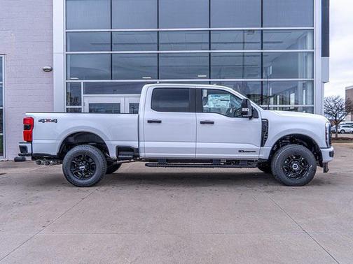 2025 Ford F-250 XL
