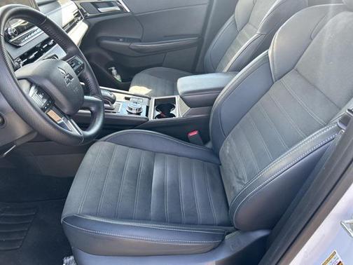 2024 Mitsubishi Outlander SE 2.5 2WD