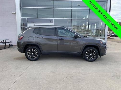 2022 Jeep Compass Latitude