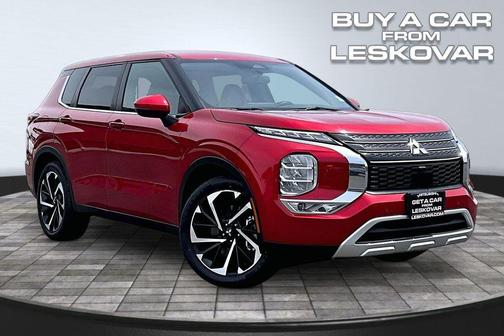 Red Diamond 2023 Mitsubishi Outlander SE S-AWC