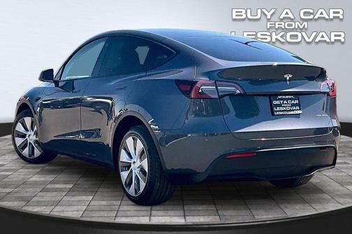 Midnight Silver Metallic 2022 Tesla Model Y Long Range Dual Motor All-Wheel Drive