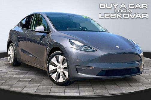 Midnight Silver Metallic 2022 Tesla Model Y Long Range Dual Motor All-Wheel Drive