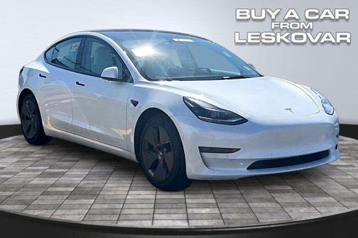 Pearl White Multi-Coat 2022 Tesla Model 3 Long Range