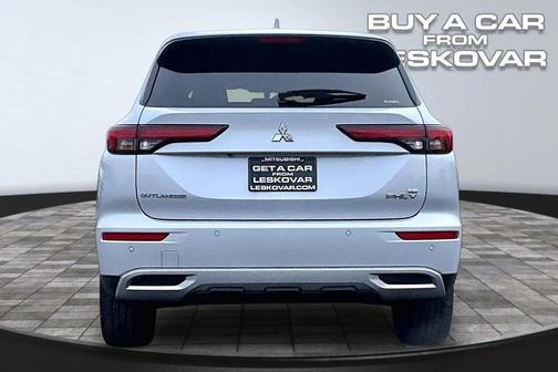 2025 Mitsubishi Outlander PHEV SE S-AWC