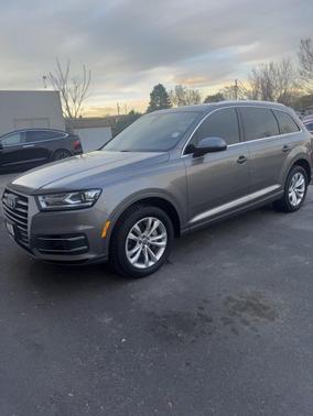 2017 Audi Q7 3.0T Premium