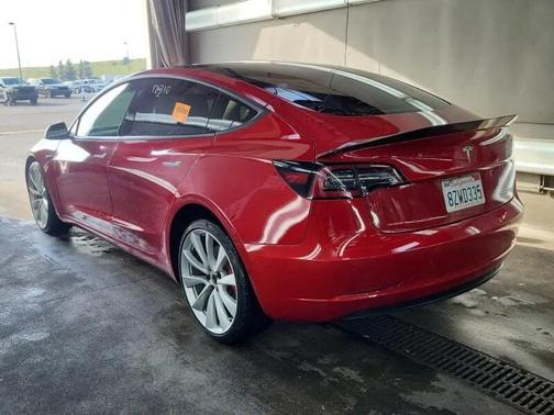 2018 Tesla Model 3 Long Range