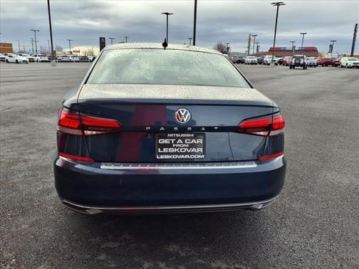 2022 Volkswagen Passat 2.0T SE