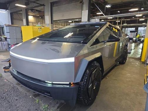 Stainless Steel 2024 Tesla Cybertruck Cyberbeast
