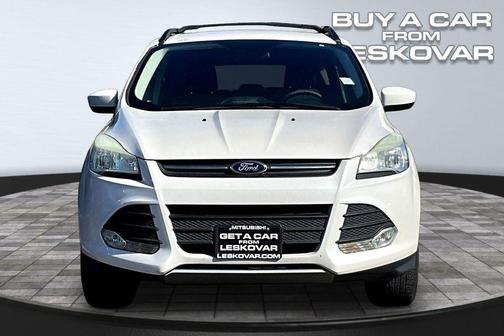 White Platinum Tricoat 2013 Ford Escape SE