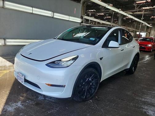 2021 Tesla Model Y Long Range Dual Motor All-Wheel Drive