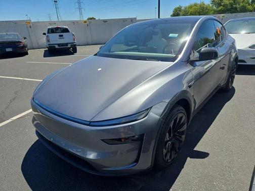 Quicksilver 2026 Tesla Model Y Premium All-Wheel Drive