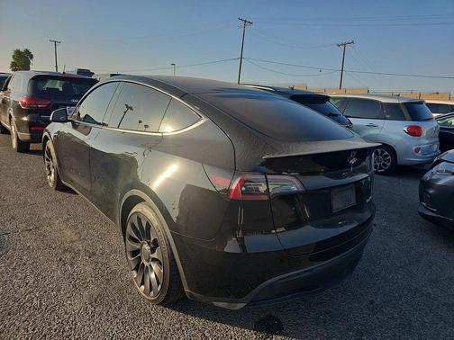 2022 Tesla Model Y Performance Dual Motor All-Wheel Drive
