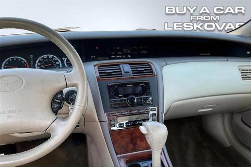2000 Toyota Avalon XLS