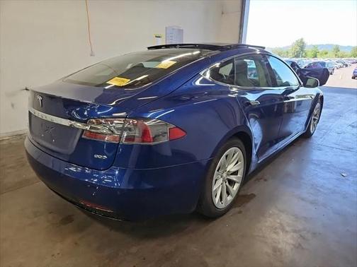 2016 Tesla Model S 75D