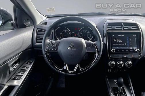 2025 Mitsubishi Outlander Sport SE