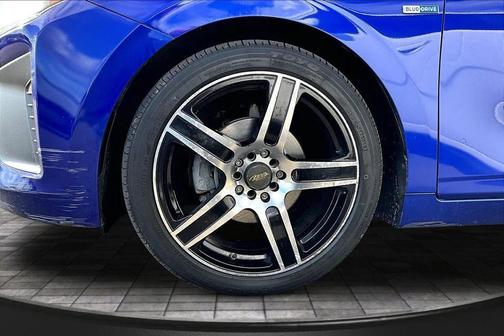 2019 Hyundai IONIQ Hybrid Blue