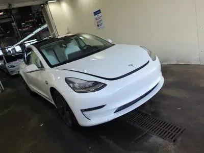 2018 Tesla Model 3 Performance