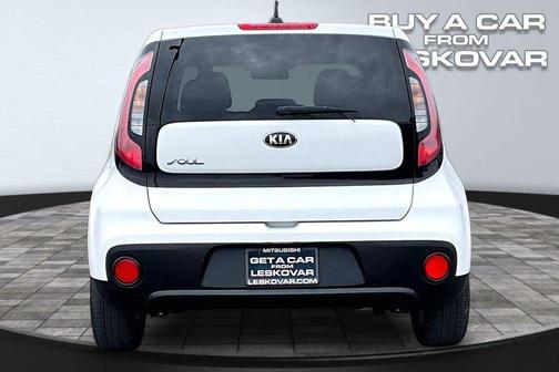 Clear White 2017 Kia Soul Base