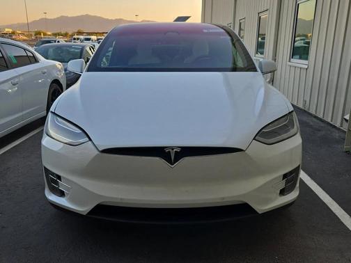 2018 Tesla Model X 75D