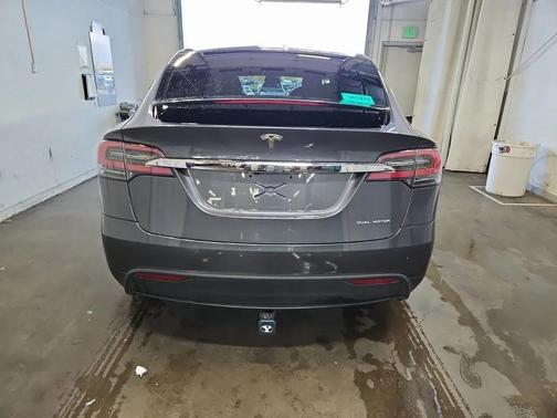 2021 Tesla Model X Long Range Dual Motor All-Wheel Drive