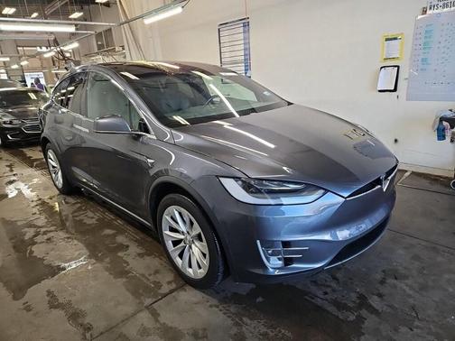 2021 Tesla Model X Long Range Dual Motor All-Wheel Drive