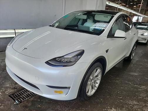 2021 Tesla Model Y Long Range Dual Motor All-Wheel Drive