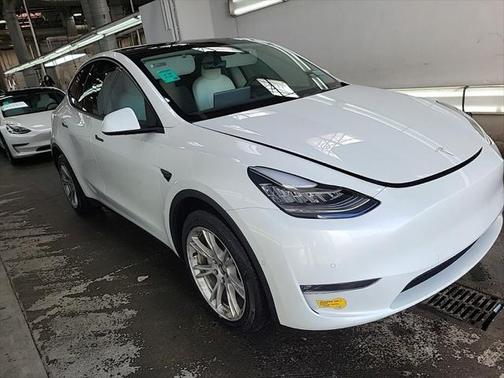 2021 Tesla Model Y Long Range Dual Motor All-Wheel Drive