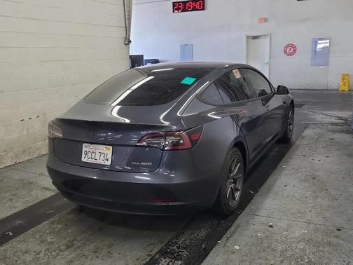 2020 Tesla Model 3 Performance