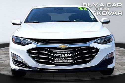Summit White 2023 Chevrolet Malibu FWD 1LT
