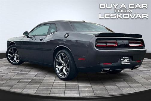 2016 Dodge Challenger SXT