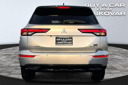 2025 Mitsubishi Outlander PHEV SEL