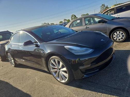 2019 Tesla Model 3 Performance