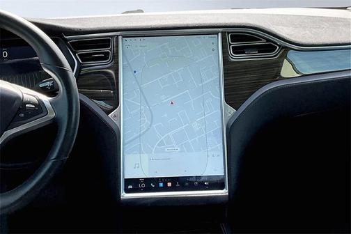 2015 Tesla Model S 85