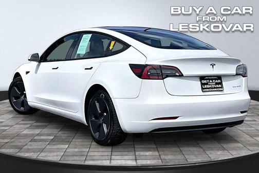 Pearl White Multi-Coat 2022 Tesla Model 3 Long Range