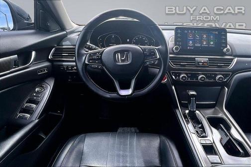 Crystal Black Pearl 2018 Honda Accord Touring