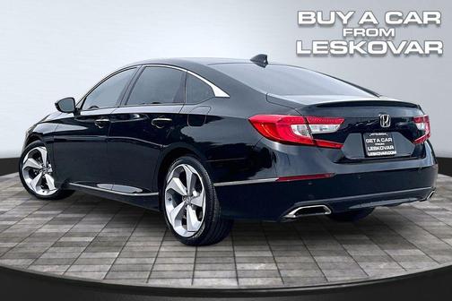 Crystal Black Pearl 2018 Honda Accord Touring