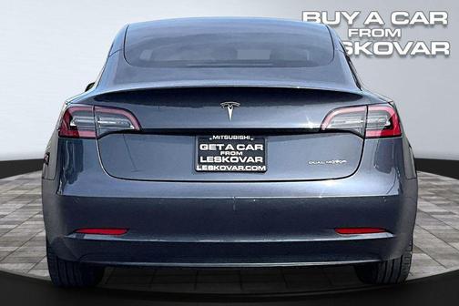 Midnight Silver Metallic 2022 Tesla Model 3 Long Range